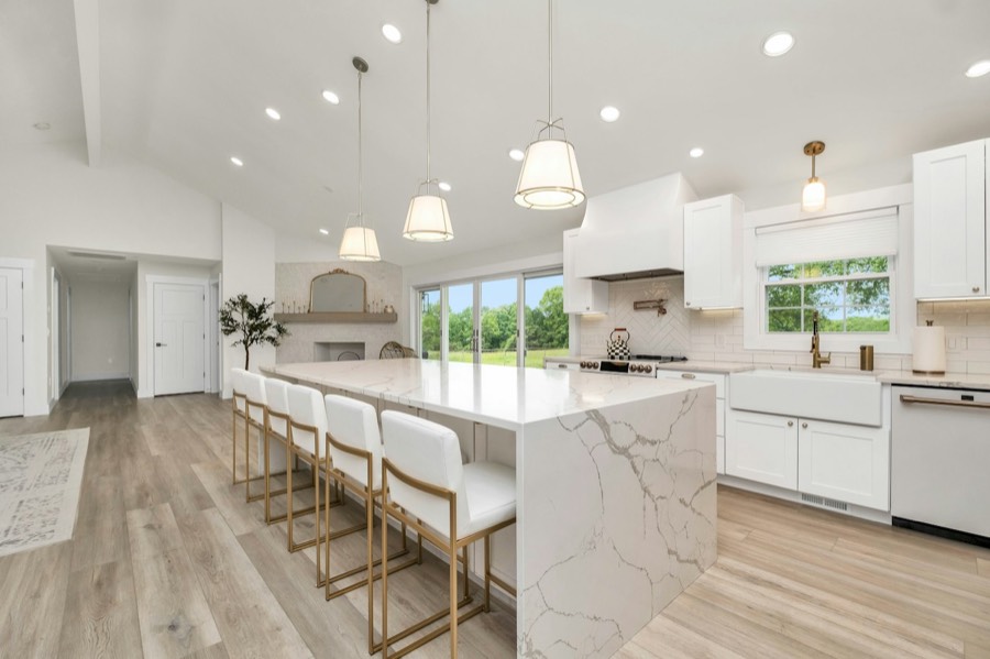Bright modern kitchen with recessed pot lights